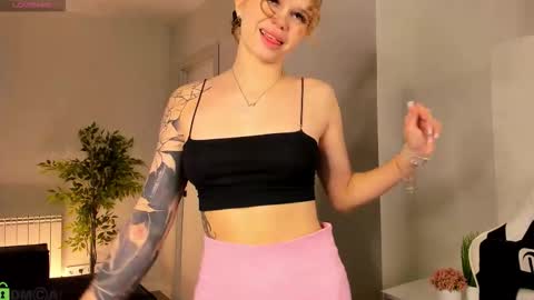 Snapshot of kivaa_rice chatting on 02-06-26, 01:54 Kivaa Rice GTM2 0300am-945am Mon Wed Thu Fri Sat. online show from 02-06-26, 01:54