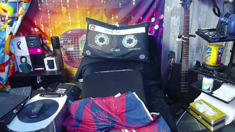 Snapshot of kiveuxmakeu chatting on 09-14-25, 06:12 kiveuxmakeu online show from 09-14-25, 06:12