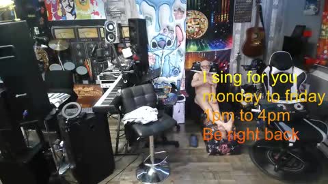 kiveuxmakeu online show from 11-05-25, 09:48