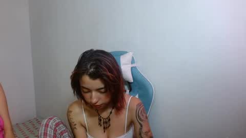 kiyu online show from 02-05-25, 06:04