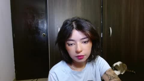 kiyu online show from 05-27-26, 02:41