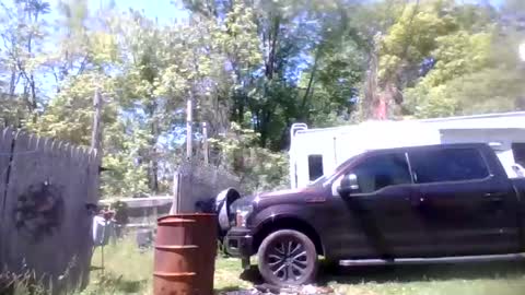 Snapshot of kjlandscapellc2022343415 chatting on 05-25-26, 04:24 kjlandscapellc2022343415 online show from 05-25-26, 04:24