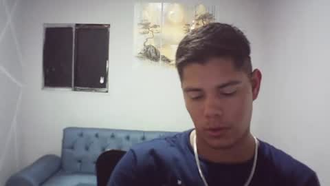 Snapshot of klars_mood chatting on 06-25-26, 11:20 klars online show from 06-25-26, 11:20