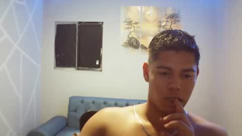 Snapshot of klars_mood chatting on 06-28-26, 10:10 klars online show from 06-28-26, 10:10