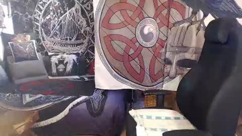 Michelle online show from 09-19-25, 07:32