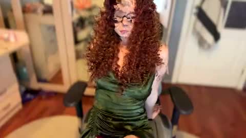 Snapshot of klementinagirl chatting on 01-31-25, 08:33 Klementinafanslyklementina6661 online show from 01-31-25, 08:33