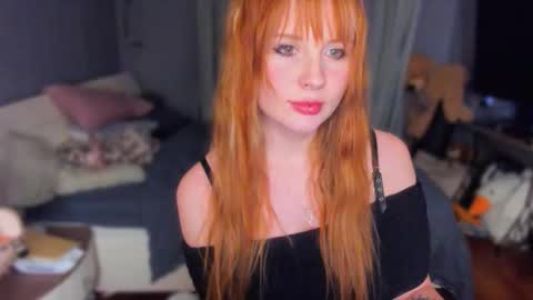 Snapshot of klementinagirl chatting on 12-17-25, 08:15 Klementinafanslyklementina6661 online show from 12-17-25, 08:15