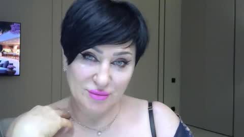 kleo901854860422 online show from 05-12-26, 07:00