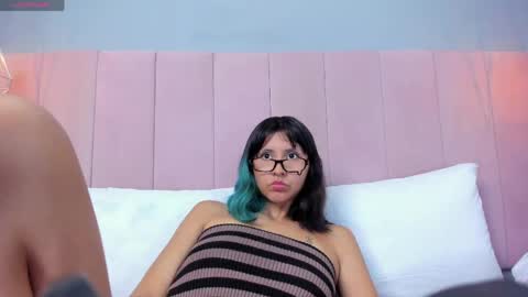 Kleo online show from 04-16-26, 03:24