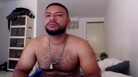 Snapshot of kleyton336 chatting on 01-25-25, 02:47 kleyton online show from 01-25-25, 02:47