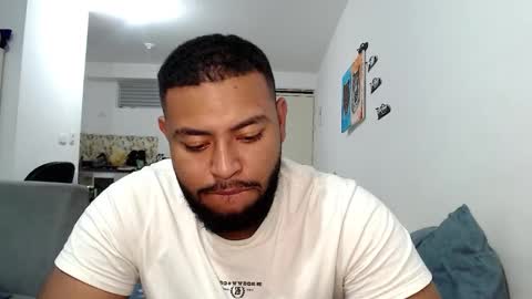 Snapshot of kleyton336 chatting on 09-17-25, 01:07 kleyton online show from 09-17-25, 01:07