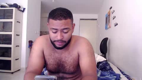 Snapshot of kleyton336 chatting on 10-16-25, 05:25 kleyton online show from 10-16-25, 05:25