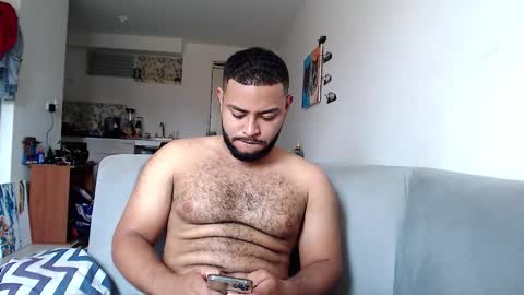 Snapshot of kleyton336 chatting on 11-04-25, 03:44 kleyton online show from 11-04-25, 03:44