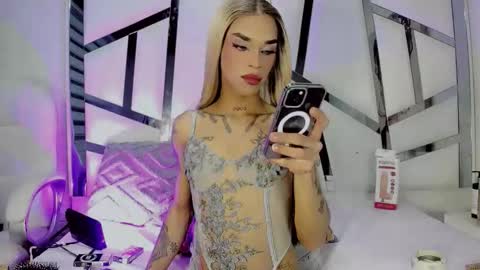 Snapshot of kloe_hh chatting on 02-09-26, 04:16 Kloe online show from 02-09-26, 04:16