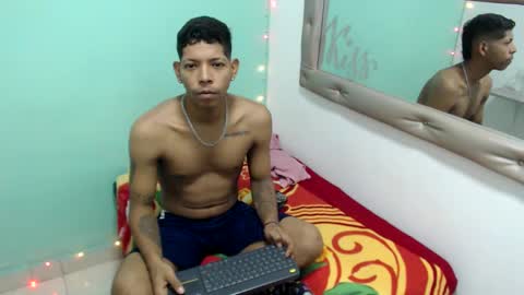 Snapshot of kloe_matias chatting on 09-14-25, 01:49 kloe matias online show from 09-14-25, 01:49