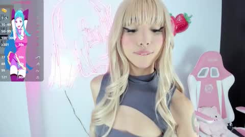 kloe online show from 11-26-25, 01:39