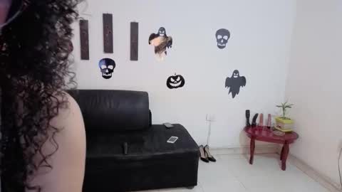 Kloe  online show from 10-15-25, 02:50