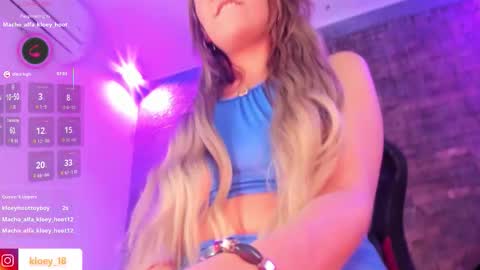 Kloey  online show from 10-11-25, 04:44