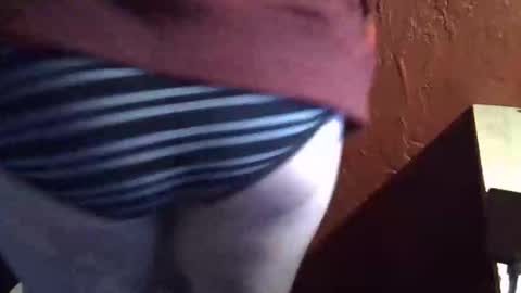 Snapshot of klovesu2000 chatting on 12-28-24, 10:58 klovesu2000 online show from 12-28-24, 10:58