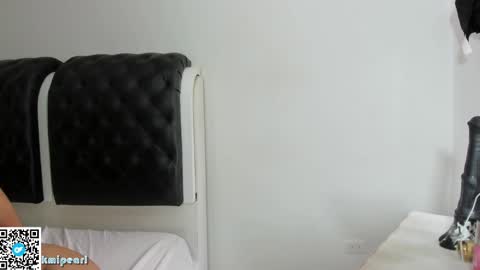 Camila Reyes online show from 02-25-25, 01:39