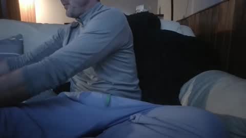 Knight3975 online show from 02-13-25, 03:03