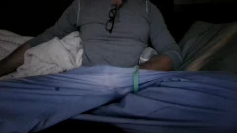 Knight3975 online show from 09-27-25, 03:11