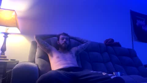 Snapshot of knightlight97 chatting on 10-14-25, 05:41 knightlight97 online show from 10-14-25, 05:41