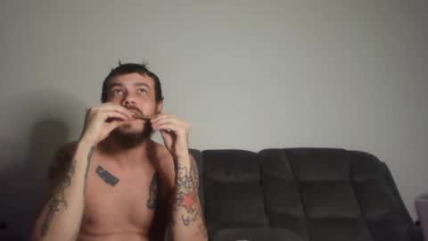 Snapshot of knightlight97 chatting on 10-26-25, 03:23 knightlight97 online show from 10-26-25, 03:23