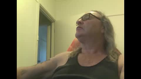 knobout online show from 10-01-25, 06:41