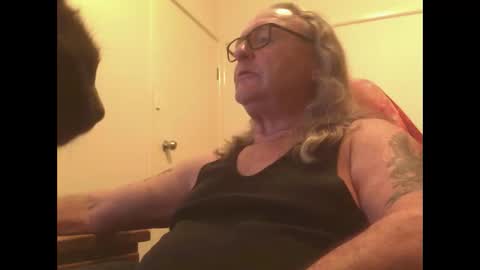 knobout online show from 04-15-26, 12:01