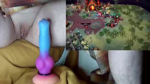 Snapshot of knottedkit chatting on 01-07-25, 10:32 knottedkit online show from 01-07-25, 10:32