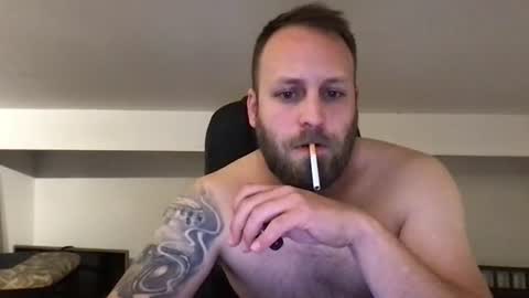 hugo online show from 02-01-25, 04:46