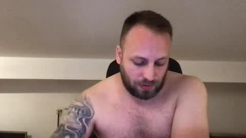 hugo online show from 09-22-25, 04:03