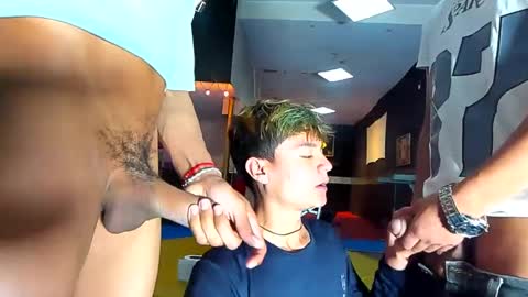 Snapshot of kobayaske chatting on 01-10-25, 05:24 kobayaske online show from 01-10-25, 05:24