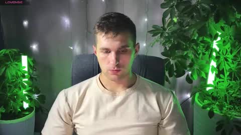 Sweet boy online show from 02-20-25, 09:42