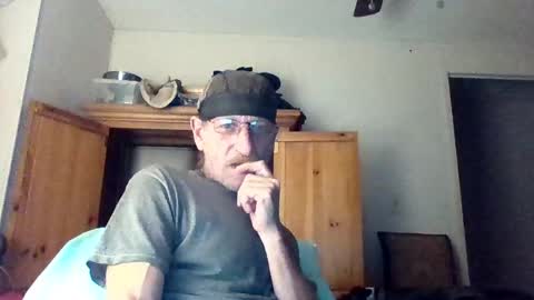 kodiakpm1 online show from 12-22-24, 03:55