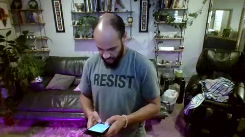 A Dick Ting online show from 12-08-24, 10:36