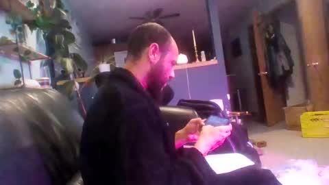 A Dick Ting online show from 12-17-24, 07:29