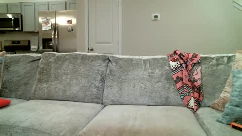 Snapshot of kokokwinn chatting on 02-25-25, 10:15 Koko Kwinn online show from 02-25-25, 10:15