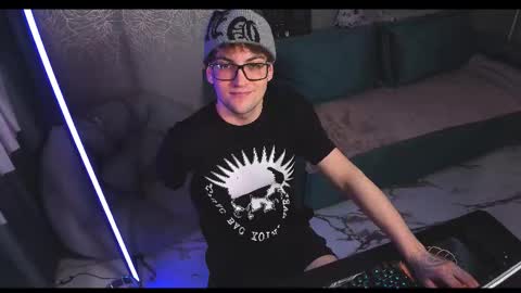 Snapshot of kolyakayne chatting on 02-07-26, 11:36 Kolya Kayne online show from 02-07-26, 11:36