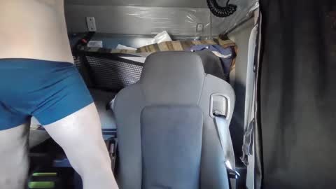 Snapshot of komputer123456789 chatting on 03-01-25, 01:18 Bogdan online show from 03-01-25, 01:18