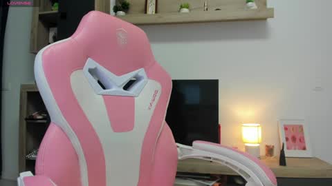 kamydoll online show from 11-28-25, 10:45