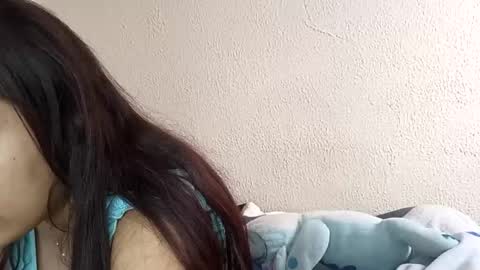 Konny and Laila online show from 05-03-26, 04:24