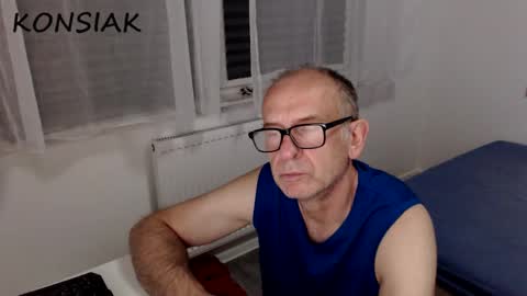 Komsiak online show from 09-15-25, 08:31