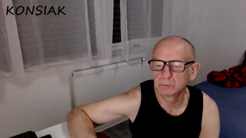 Komsiak online show from 10-24-25, 08:38