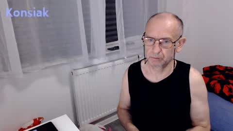 Komsiak online show from 01-05-26, 06:00