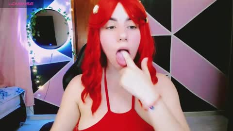 YINI online show from 01-24-25, 01:03