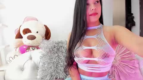 Koral Cuz online show from 02-02-26, 04:17