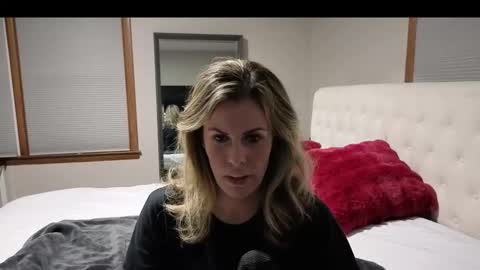 KoraLynn777 online show from 12-02-25, 04:07