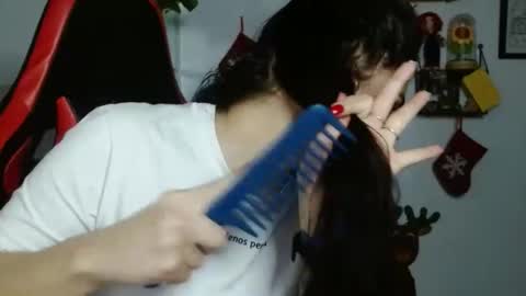 Karoll online show from 12-23-24, 02:24